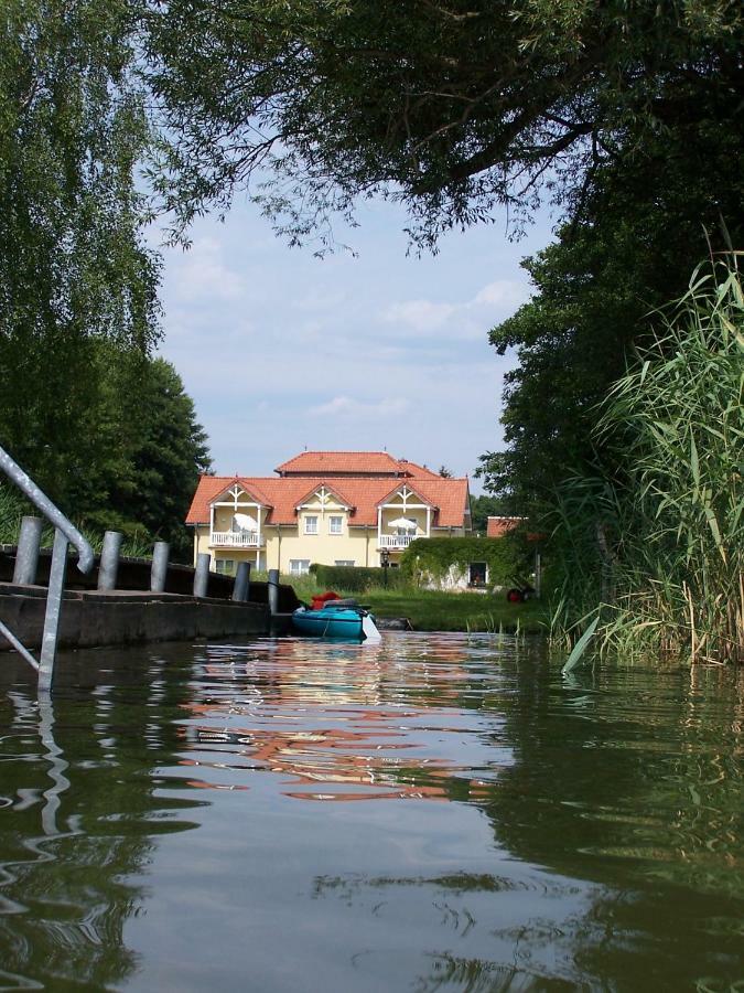 Ferien In Himmelpfort Bagian luar foto